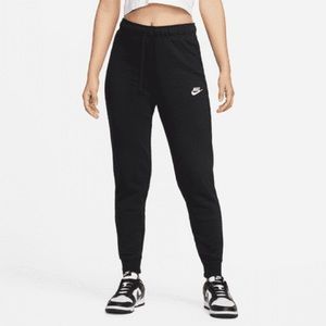 🖤Nike Sweatpants - SMALL